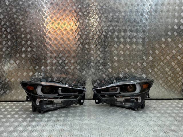 KPF351031C Mazda Luz derecha