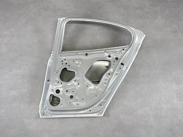 Comprar BDY07202XC Mazda Puerta trasera derecha