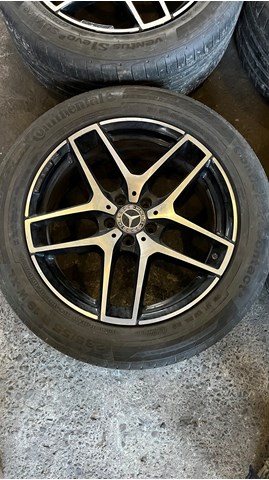 Llantas A2534011800 Mercedes