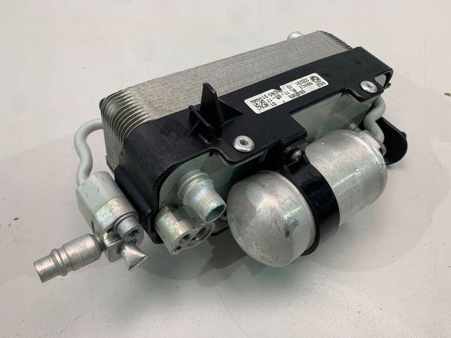 Condensador aire acondicionado 6842989 BMW