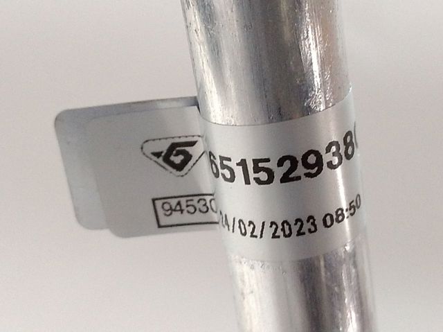 Manguera de aire acondicionado de compresor al condensador 9651529380 Peugeot/Citroen