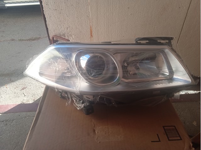 Faro izquierdo 6013093E Polcar