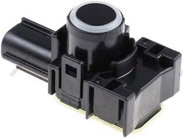 Sensor de estacionamiento trasero  Mazda GMK667UC151