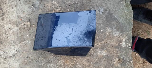 Moldura de guardabarros delantero izquierdo LR035400 Land Rover