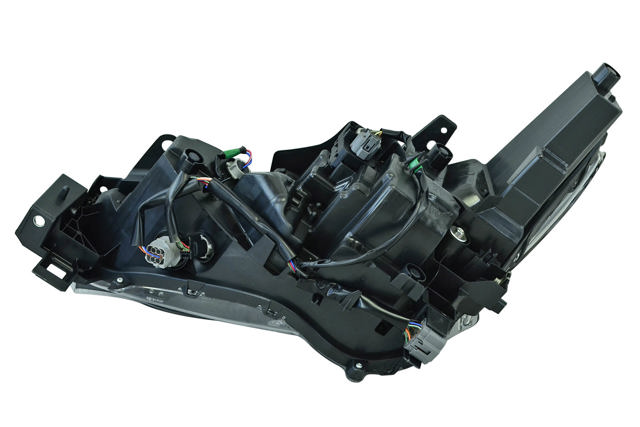 KB8P51031E Mazda Luz derecha