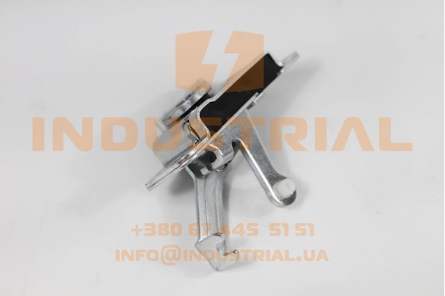 Cierre de puerta delantera derecha Iveco 5801577562 precio, desde 30,93 EUR