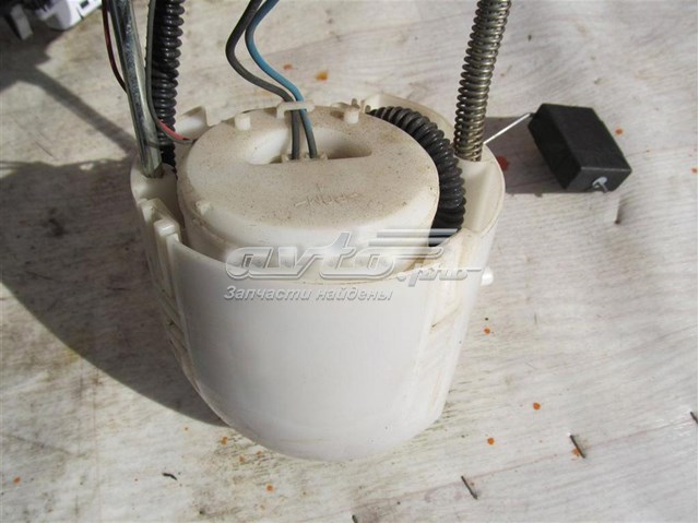 Módulo alimentación de combustible  Mazda PE1A1335X precio, desde 123,42 EUR