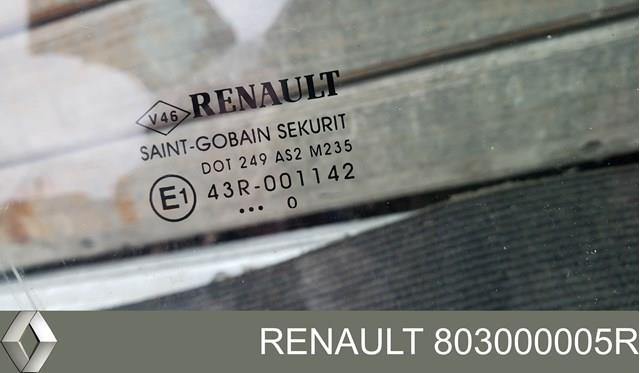 803000005R Renault (RVI) luna de puerta delantera derecha