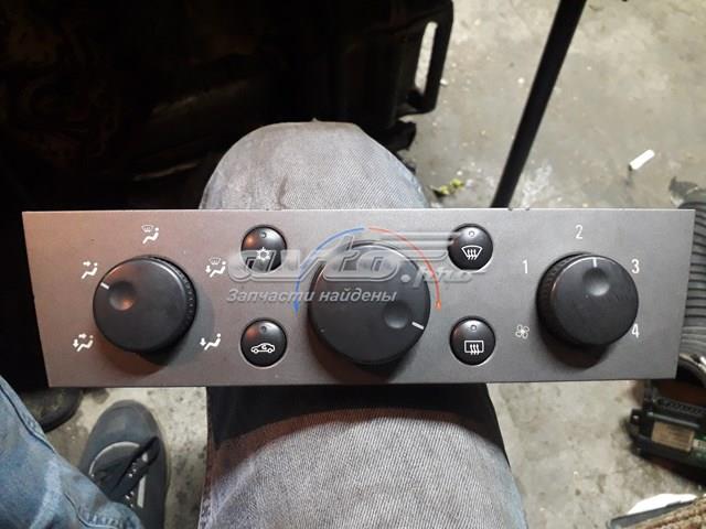 Unidad de control aire acondicionado 13138190 General Motors