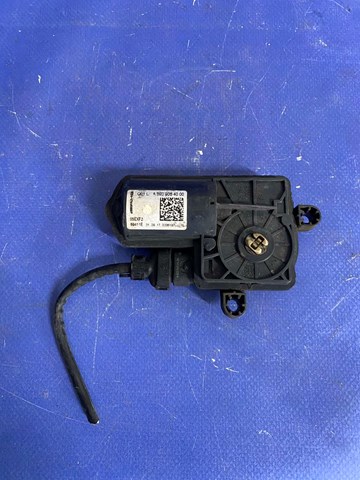  Mercedes A2909064000