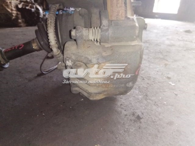 4811009150 Ssang Yong pinza de freno delantera izquierda