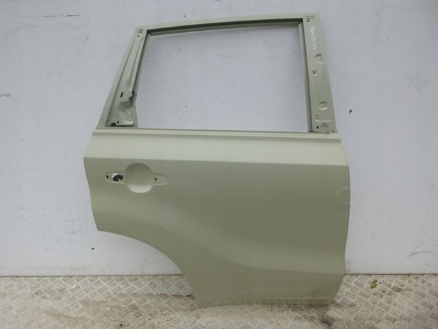 Puerta trasera derecha Suzuki 6800354P01000 precio, desde 265,09 EUR