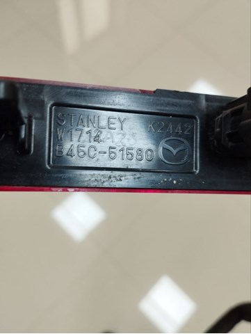 Lampara de luz de freno adicional  Mazda B45C51580 precio, desde 56,63 EUR