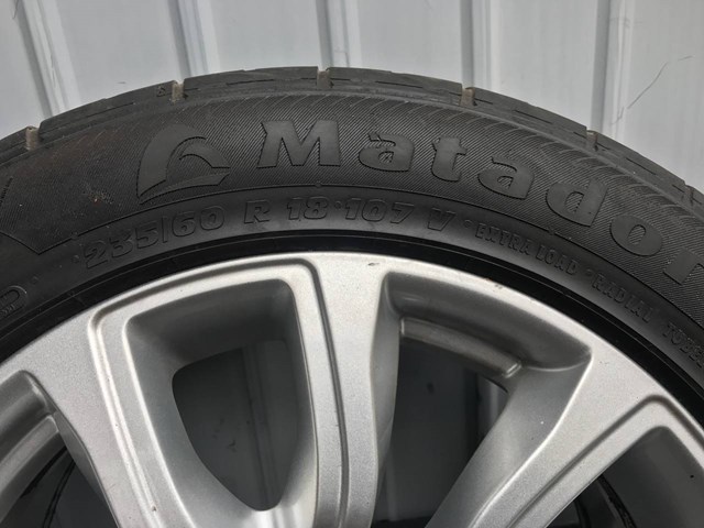 LR084668 Land Rover Aros