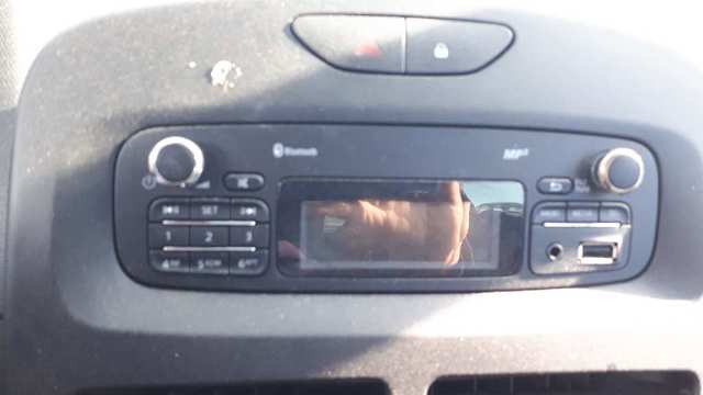 Radio AM/FM Renault (RVI) 281152571R precio, desde 85,67 EUR