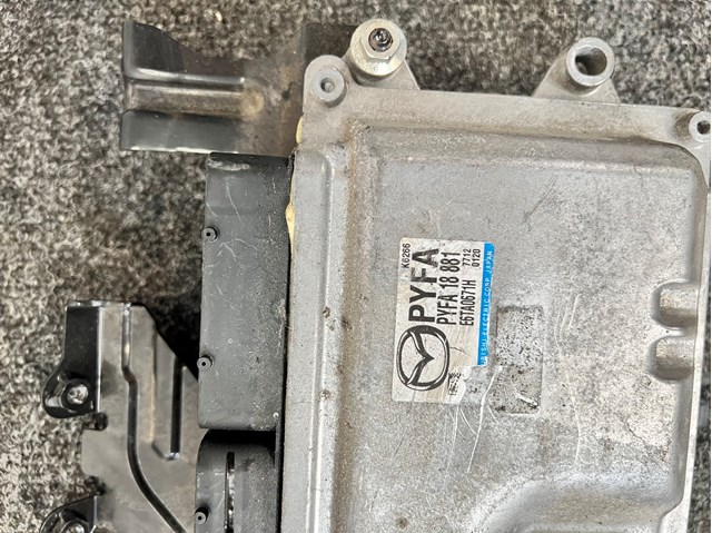 Comprar PYFA18881 Mazda 