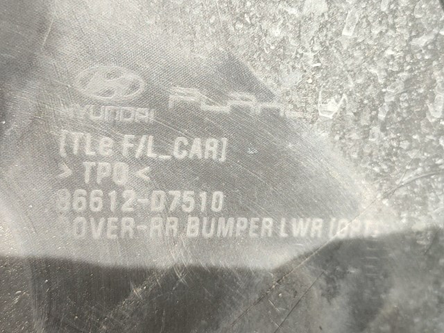 86612D7510 Hyundai/Kia Parachoques trasero, parte inferior