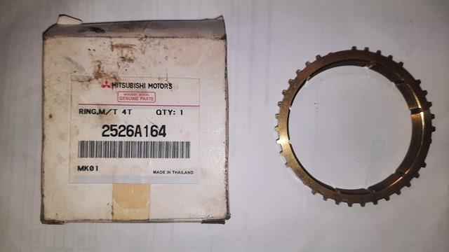 2526A164 Mitsubishi anillo sincronizador