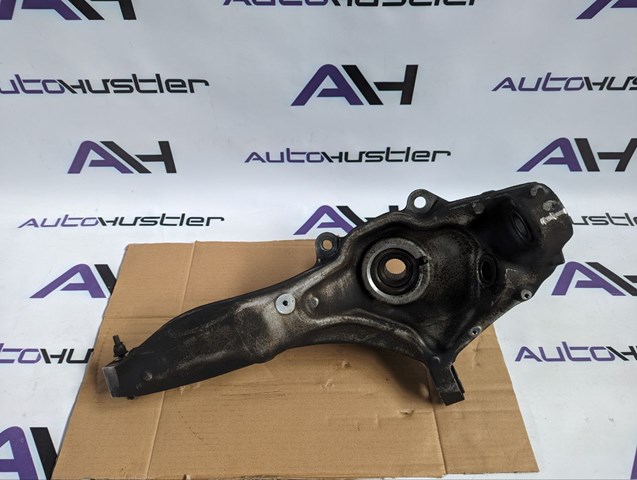 Mangueta delantera izquierda Land Rover LR099019