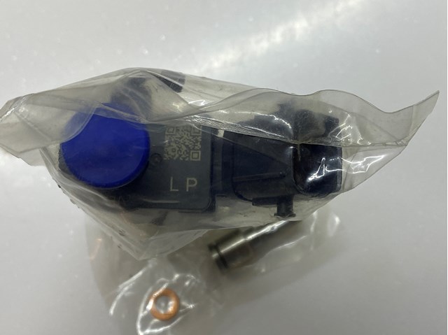 Comprar 36010090 Volvo Inyector