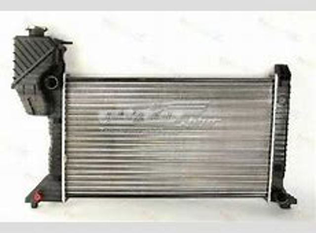 Comprar FP46A793 FPS Radiador de auto