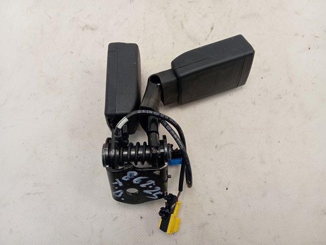 Comprar A1768600469 Mercedes Cinturón de seguridad trasero derecho