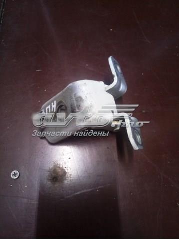 Comprar D46158210B Mazda Bisagra de puerta delantera izquierda