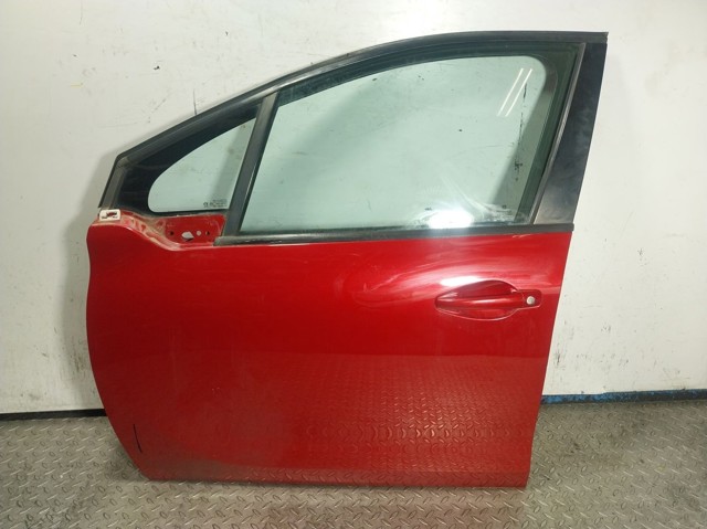  Puerta delantera izquierda Peugeot 208 