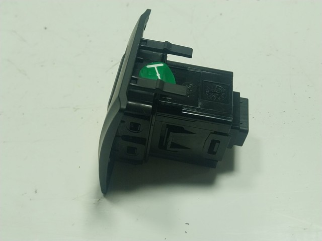 Boton De Alarma Hyundai KONA (OS)