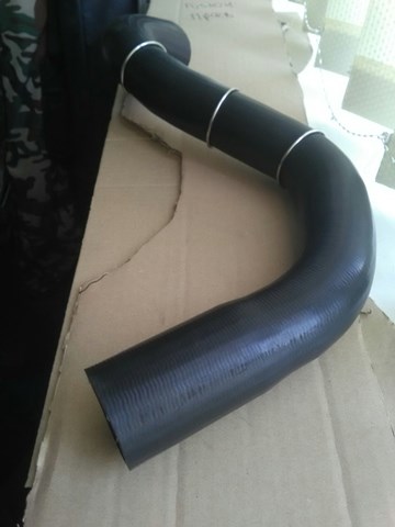 1771614 Market (OEM) tubo flexible de aire de sobrealimentación derecho