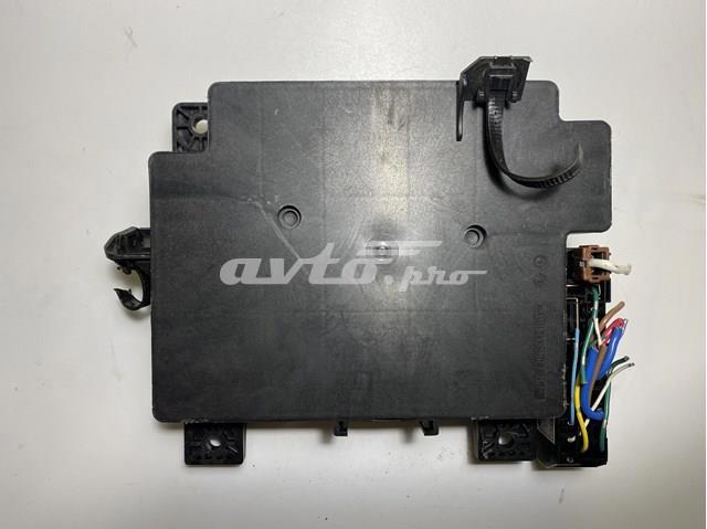 Caja reles Mitsubishi 8637A644