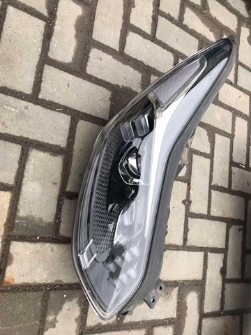 Comprar 92102F1500 Hyundai/Kia Faro derecho