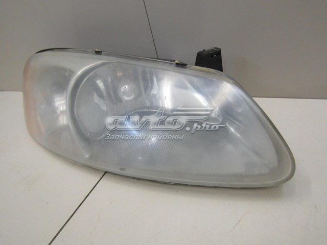 04805820AB Chrysler faro derecho