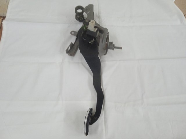 Pedal de embrague Mazda 6 sedán (GH) (2007 - 2009) precio, desde  