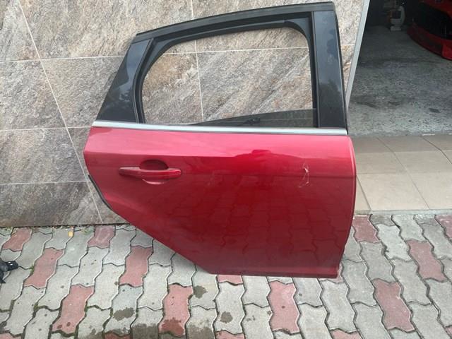 Puerta trasera derecha Ford Focus 3 (CB8)