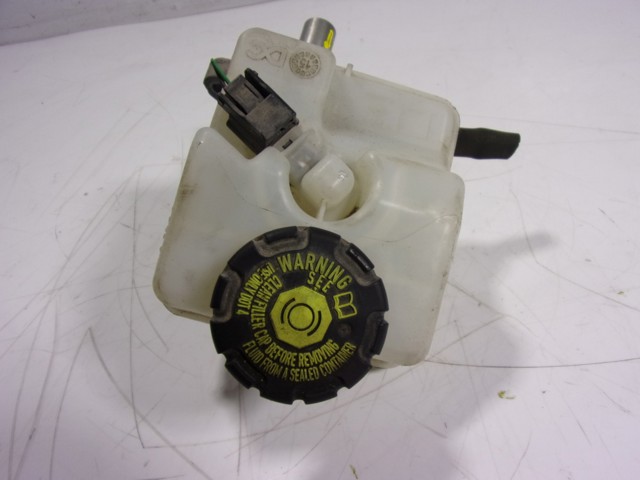 Cilindro maestro de frenos Renault (RVI) 460113328R precio, desde 81,31 EUR
