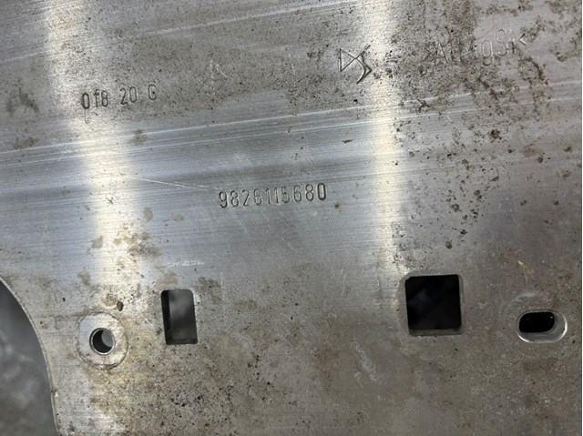 Refuerzo de parachoques delantero Peugeot/Citroen 9826115680 precio, desde 244,13 EUR