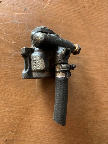 Bomba de dirección hidráulica Volvo 26016947