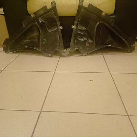 7260739 BMW Protector contra salpicaduras del paso de rueda delantero