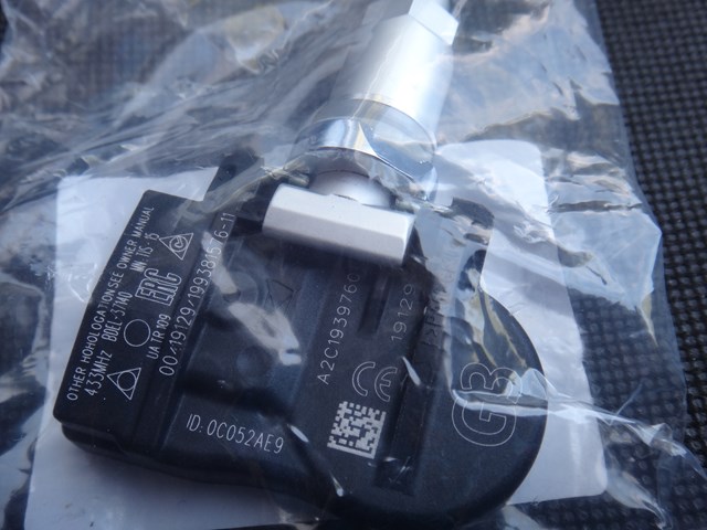 BDEL37140 Mazda Sensor de presión de neumáticos (TPMS)