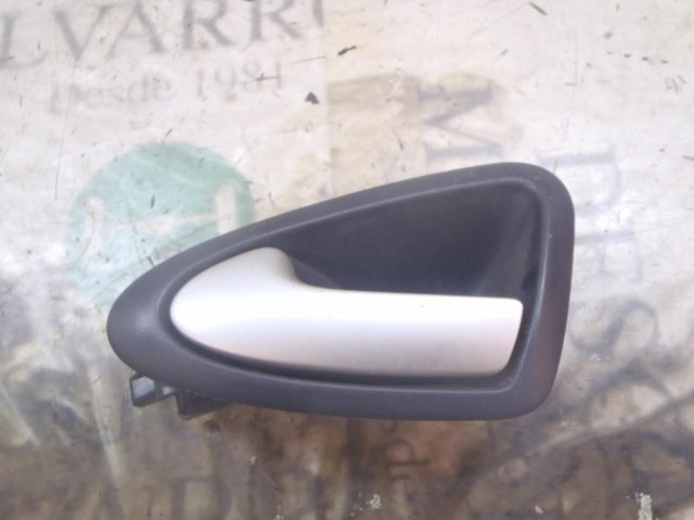 Manecilla de puerta, equipamiento habitáculo, trasera izquierda VAG 6J4839113AAH1