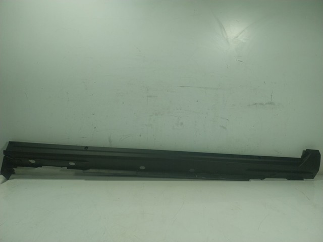 75850K2010 Toyota Moldura exterior derecha del umbral