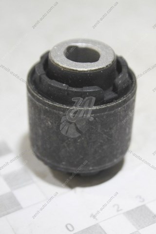Silentblock de brazo de suspensión trasero superior Hyundai Santa Fe 4 (TM, TMA)