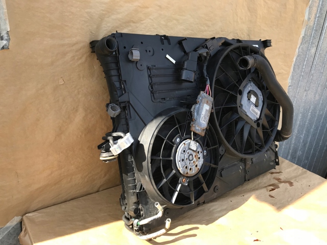 Bastidor radiador 7L0121203G Porsche