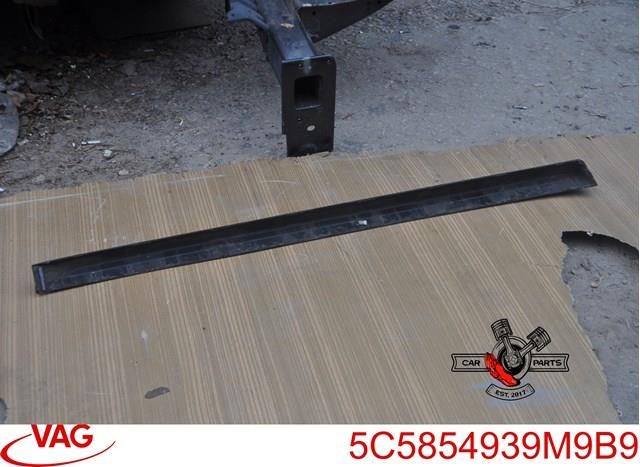 5C5854939M9B9 VAG Moldura de la puerta delantera izquierda