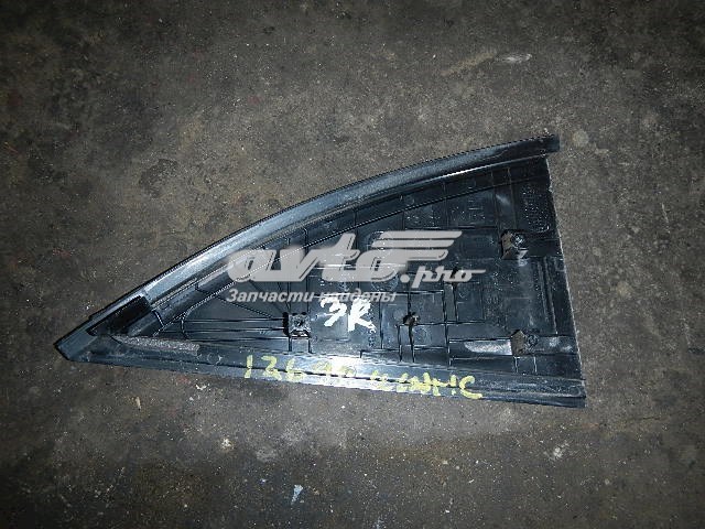 Guarnecido de puerta trasera derecha Daewoo Lanos (KLAT)