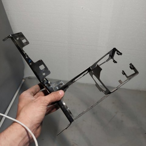 Soporte de fijación del faro delantero derecho FPS FP1422202 precio, desde 34,64 EUR