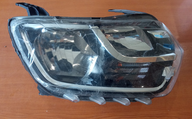 Comprar 20G745062B TYC Faro derecho