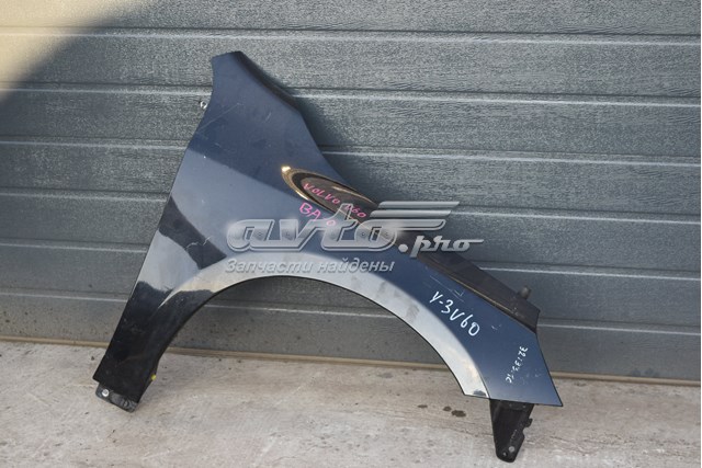 31352074 Volvo Aleta delantera