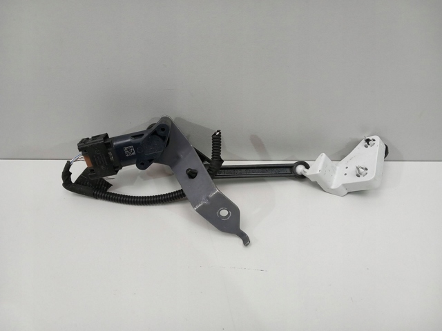 Sensor de nivel de carrocería delantero BMW 6895466 precio, desde 75,50 EUR